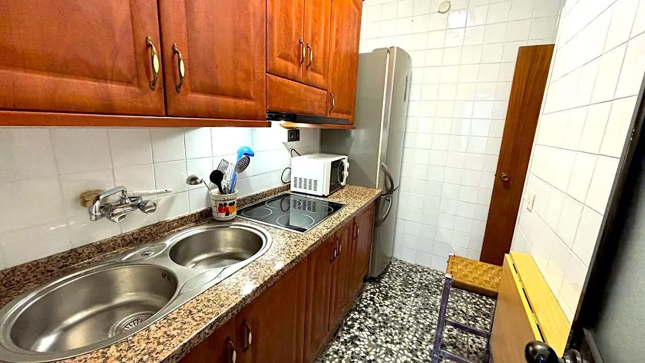 Guest house Piso Compartido Delyrent Cobatillas Ubeda