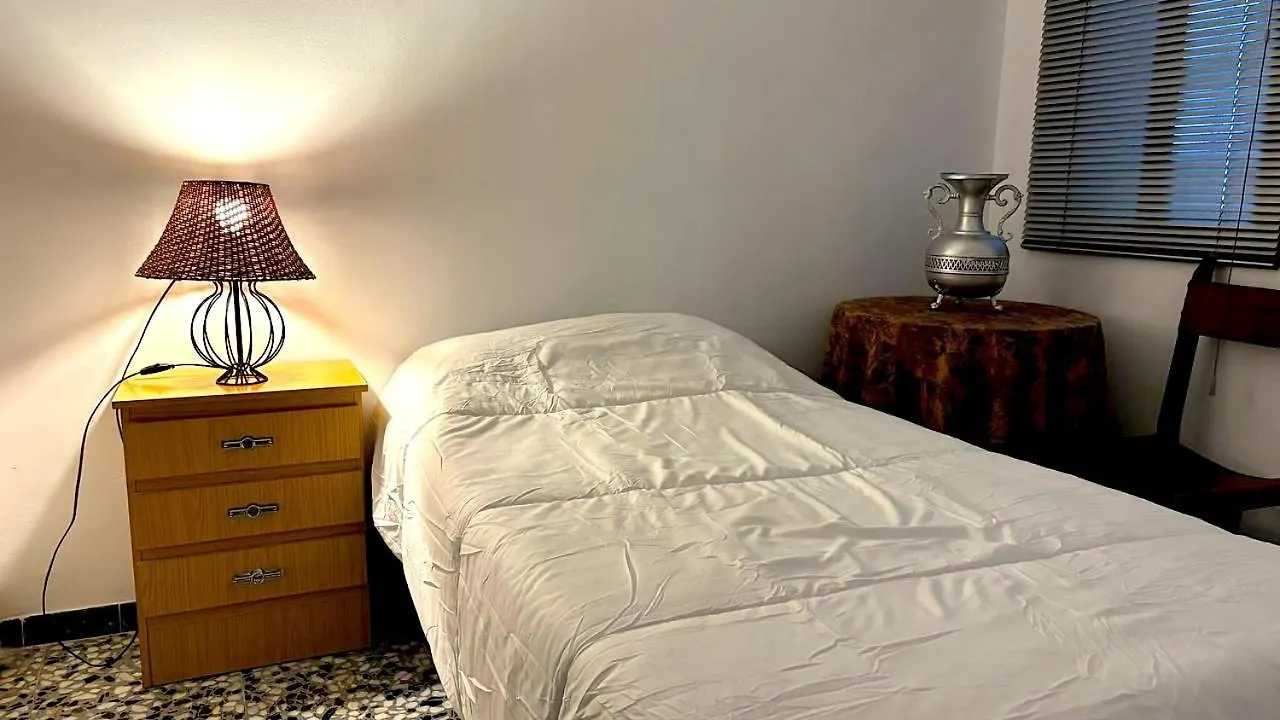 Affittacamere Piso Compartido Delyrent Cobatillas Úbeda Spagna